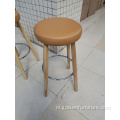 CH58 Bar Stool ontworpen door Hans J. Wegner